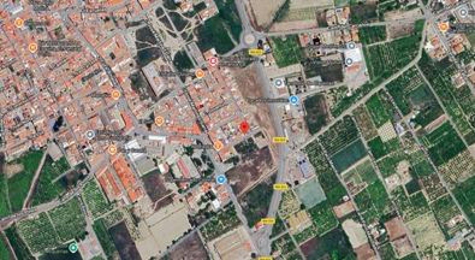 255 m2 DE SOLAR URBANO EN ALQUERIAS. HACIENDO ESQUINA, ORIENTACION SUR Y ESTE.