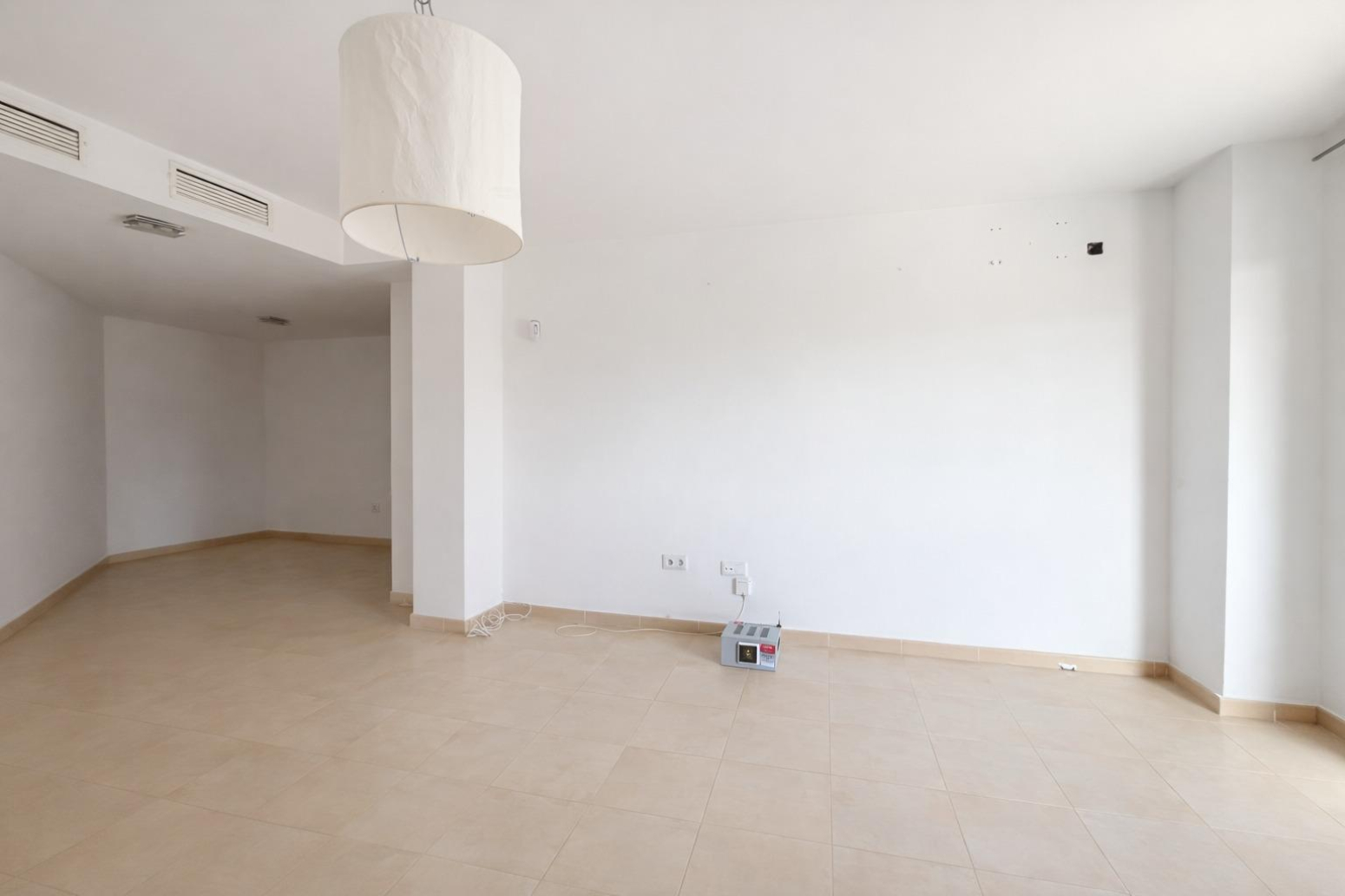LUMINOSO PISO EN MURCIA ZONA JUAN DE BORBON ¡¡ 0% HONORARIOS AGENCIA!! ¡¡VISÍTALO Y HAZ UNA OFERTA !!
