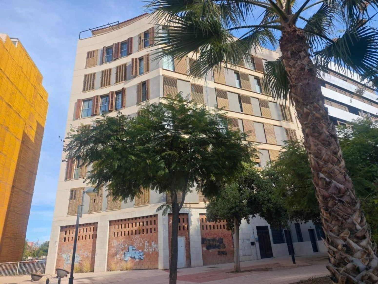 LUMINOSO PISO EN MURCIA ZONA JUAN DE BORBON ¡¡ 0% HONORARIOS AGENCIA!! ¡¡VISÍTALO Y HAZ UNA OFERTA !!