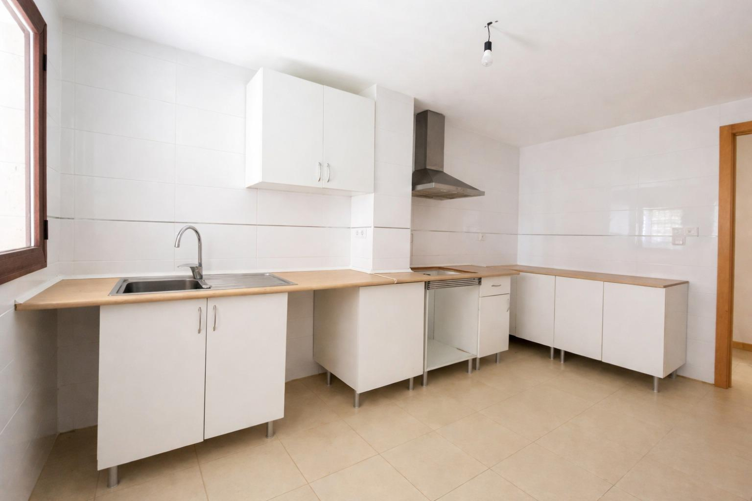 LUMINOSO PISO EN MURCIA ZONA JUAN DE BORBON ¡¡ 0% HONORARIOS AGENCIA!! ¡¡VISÍTALO Y HAZ UNA OFERTA !!