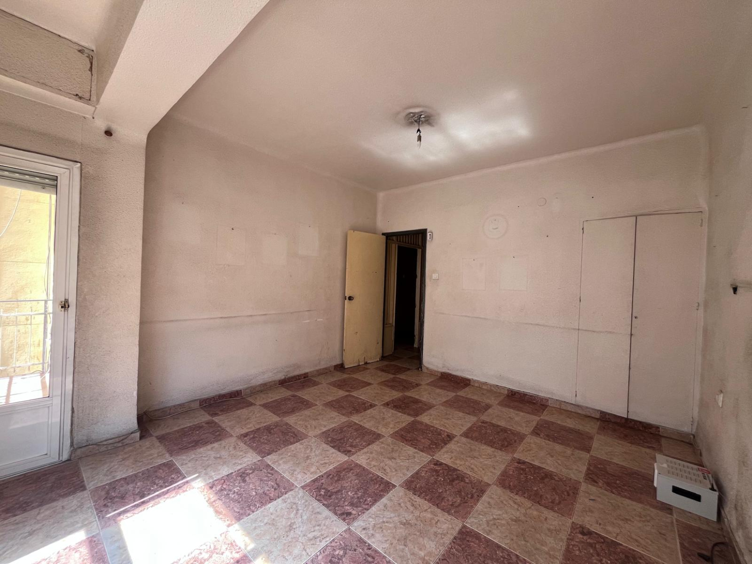 Piso de 4 dormitorios junto a Plaza del Carmen y Estación de Renfe 0% HONORARIOS AGENCIA
