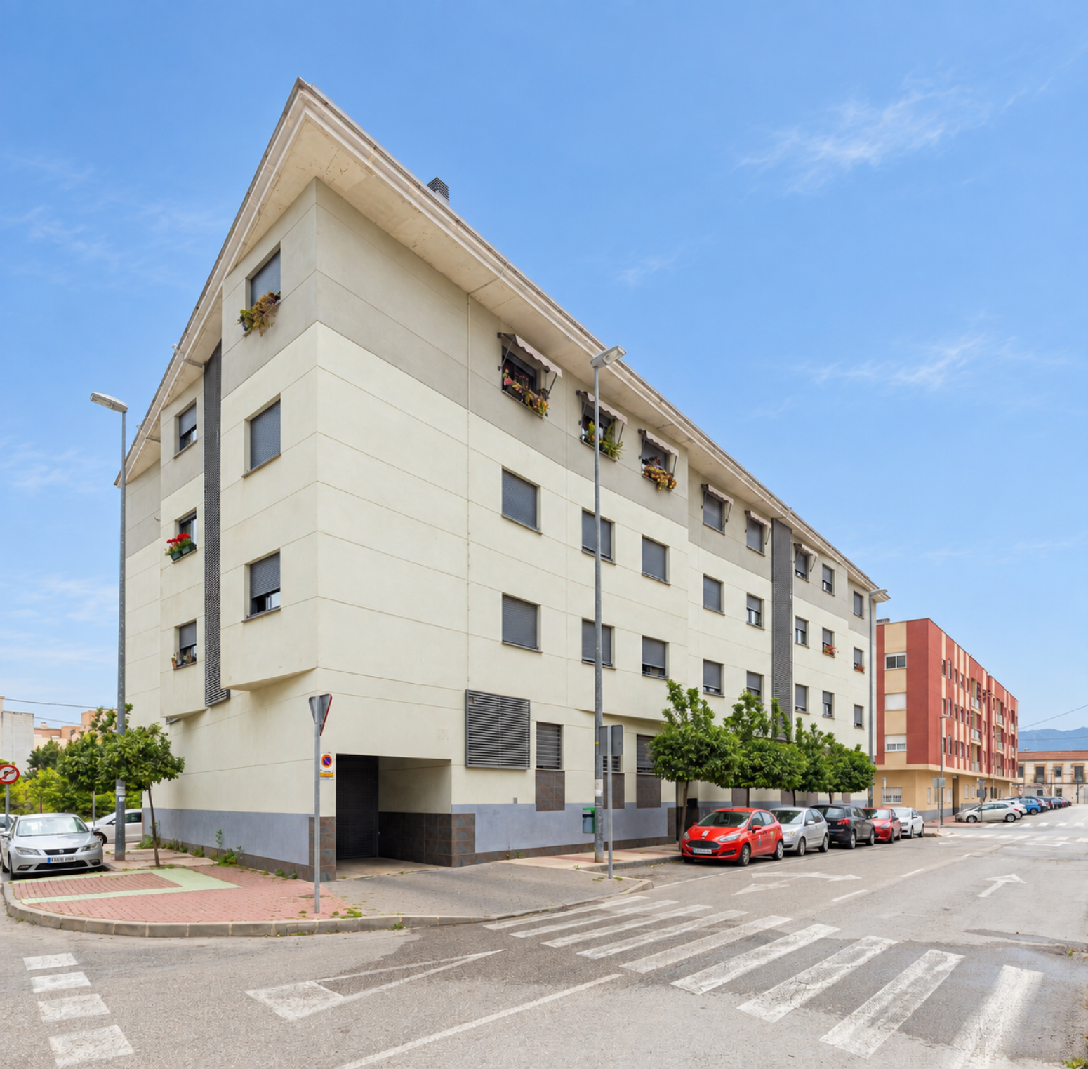 VIVIENDA JUNTO AL FUTURO PARQUE METROPOLITANO OESTE