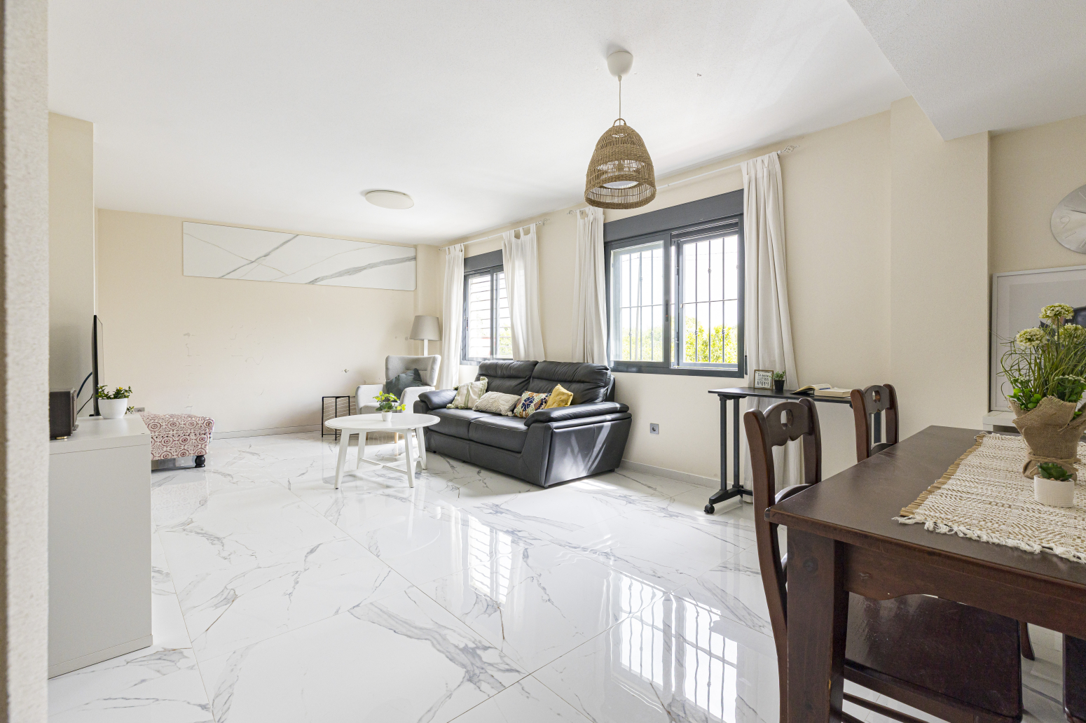 VIVIENDA JUNTO AL FUTURO PARQUE METROPOLITANO OESTE